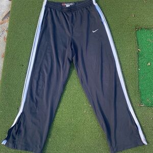 Nike Y2K Era Black & White Striped Athletic Joggers Loose Fit Sweatpants